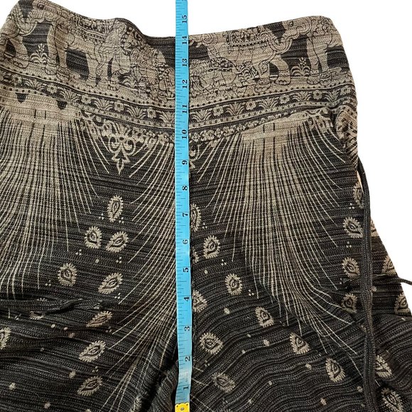 Boho Lagonlook Open Leg Cropped Pants - Picture 7 of 8